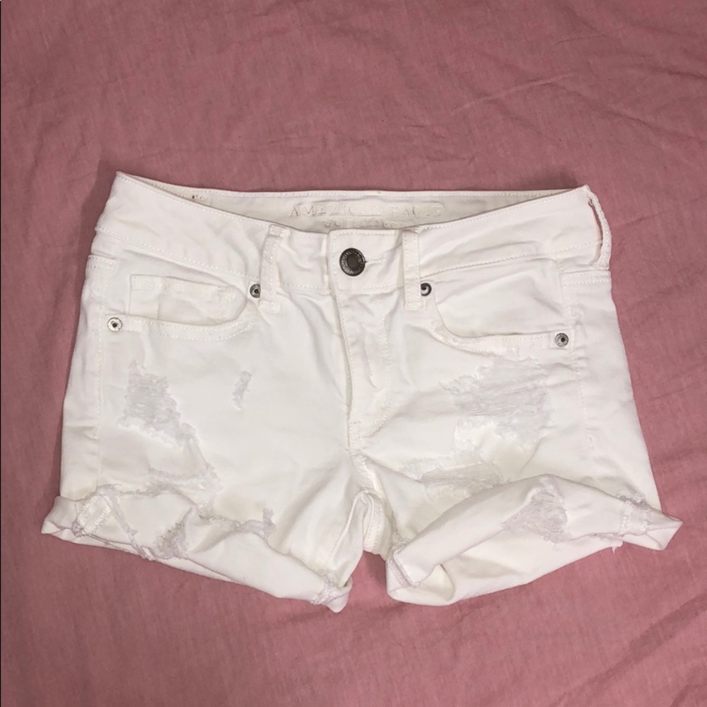 American Eagle Super Stretch White Shorts
